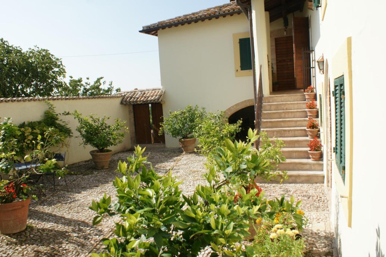 La Palombaia Casa de hóspedes Spoleto Exterior foto